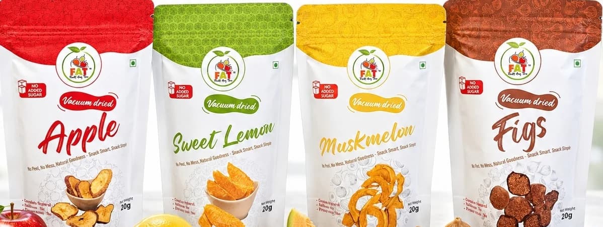 Vacuum dried Apple, Sweet Lemon, Muskmelon and Figs pouches.